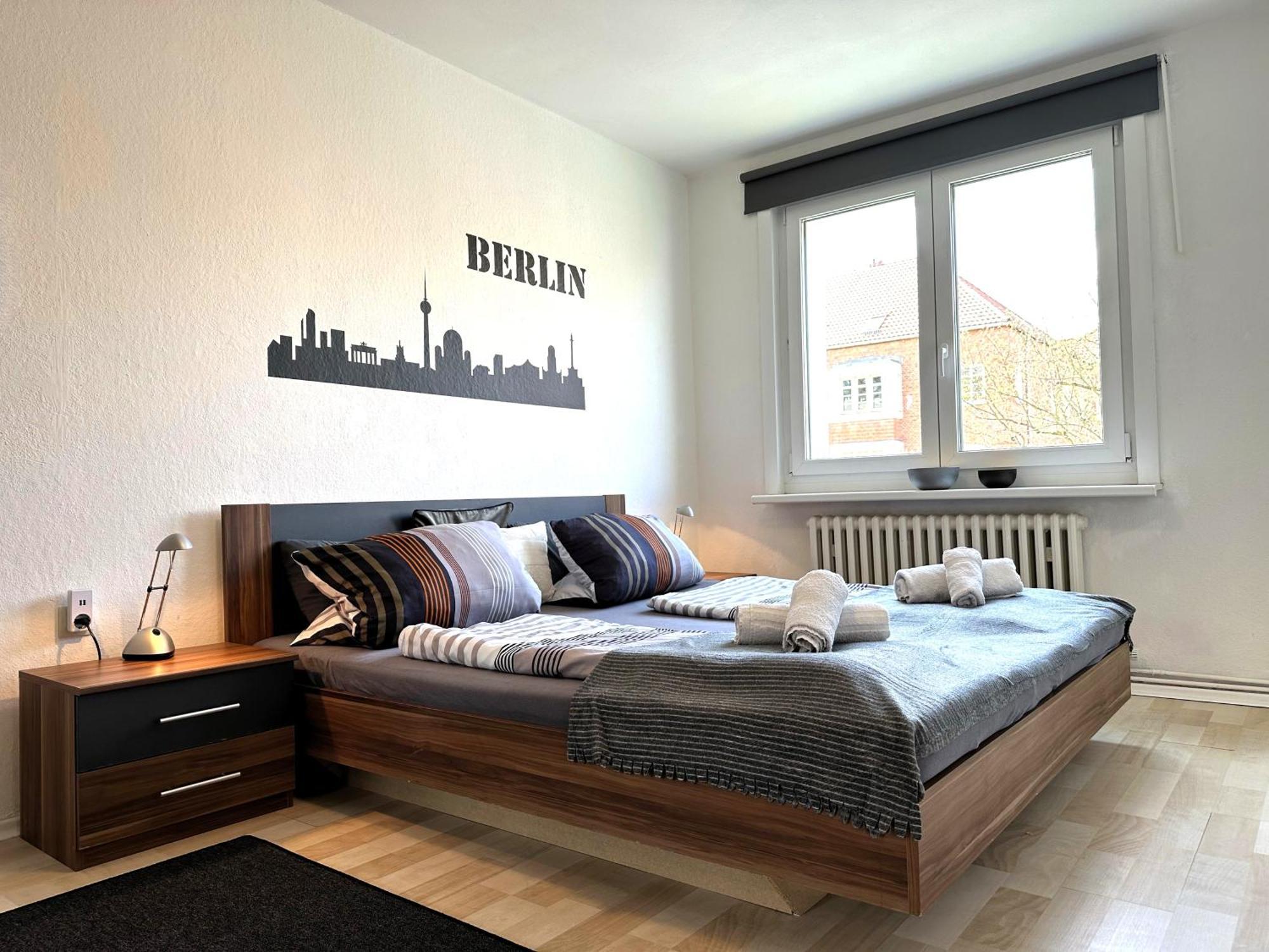 "Ideal" - Berlin Zu Zweit - Citynah, Verkehrsguenstig, Wlan, Supermarkt, Flexibler Check-In Exterior foto